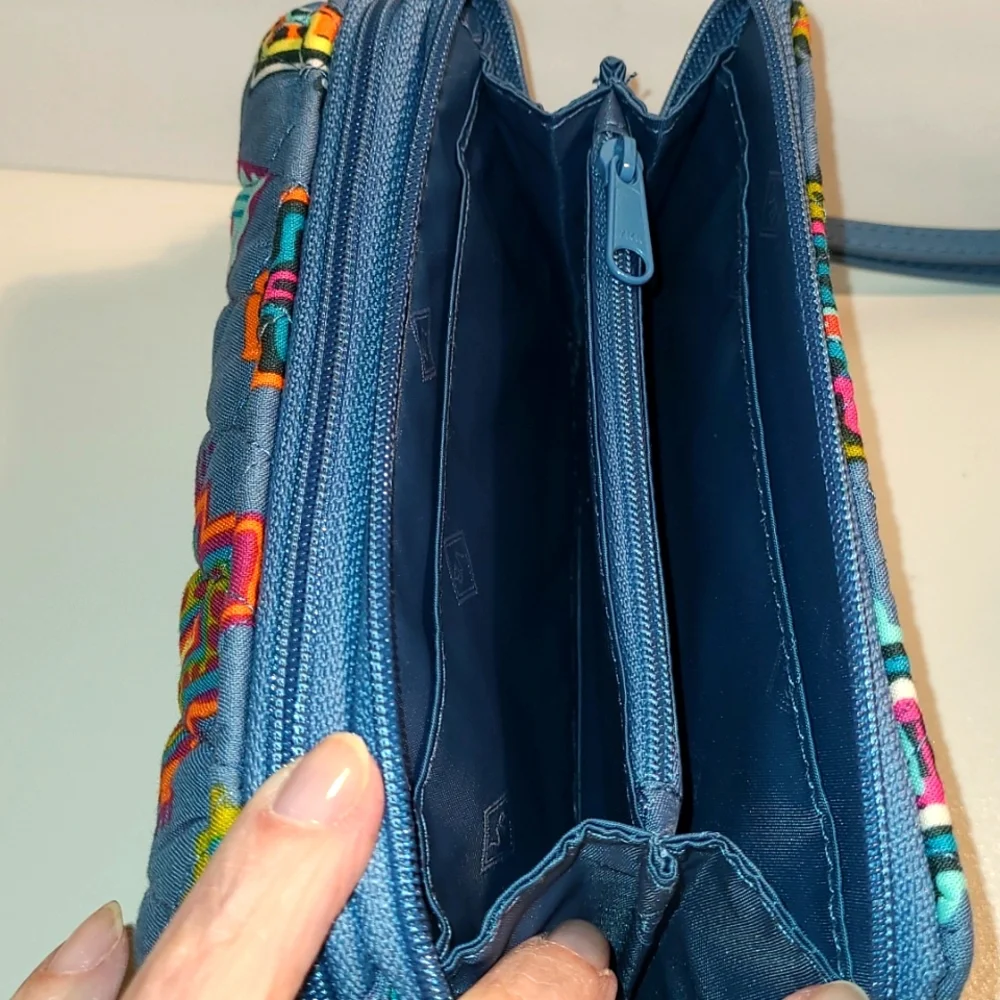 Vera Bradley, All-In-One Crossbody--NWOT☆ - Picture 6 of 11
